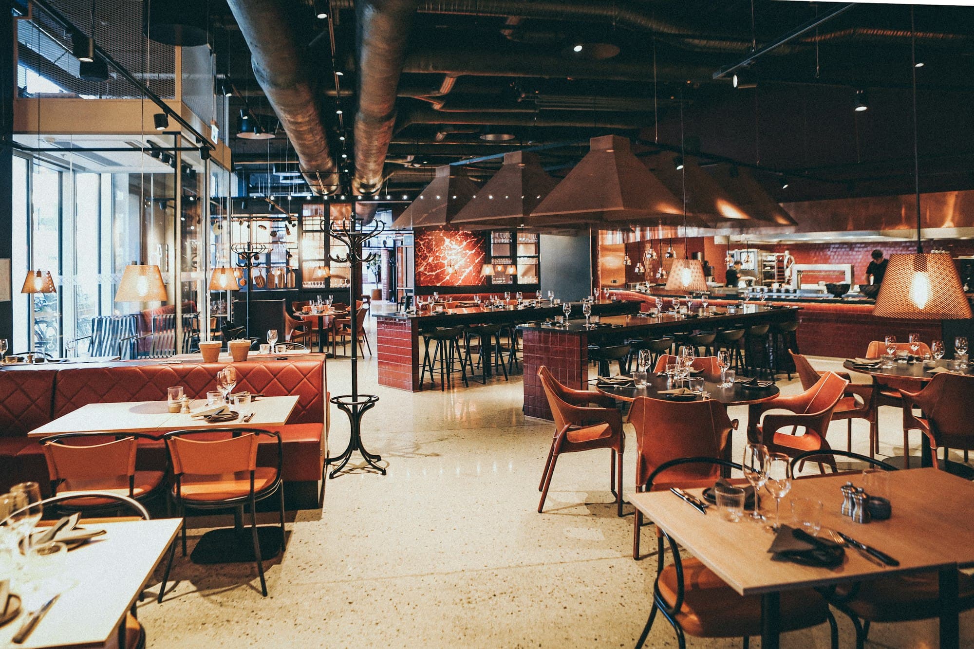 LUMINA restaurant interior